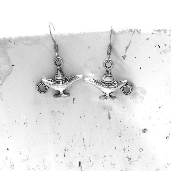 Miniature Genie lamp genie bottle magic lamp good luck gift charm Earrings - Picture 2 of 2